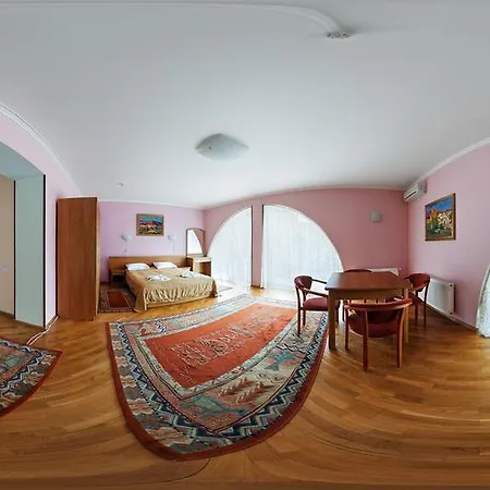 Resort Sonyachna Polyana (Transcarpathia)