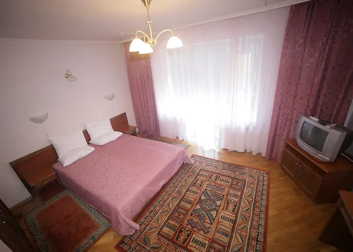 Курортный комплекс солнечная *