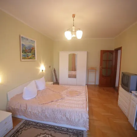 Sonyachna Polyana (Transcarpathia)